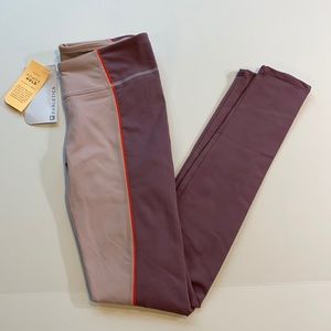 Fabletics XSmall Jessica Leggings New D27(e)